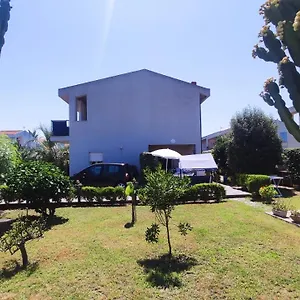 villa-furnari.sicilyhotelsitaly.net/