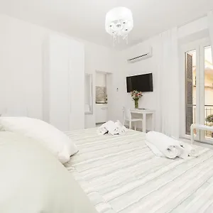  Apartment White Flat Termini